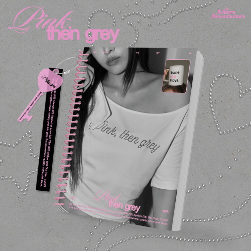 Min Ji-woon - Pink, then grey